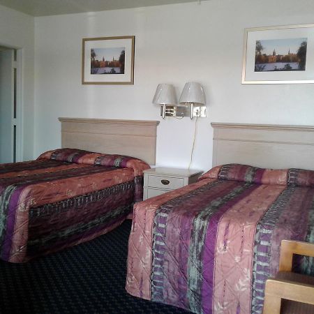 Surrey Motel Отава Екстериор снимка