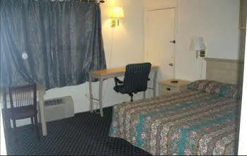 Surrey Motel Отава Екстериор снимка