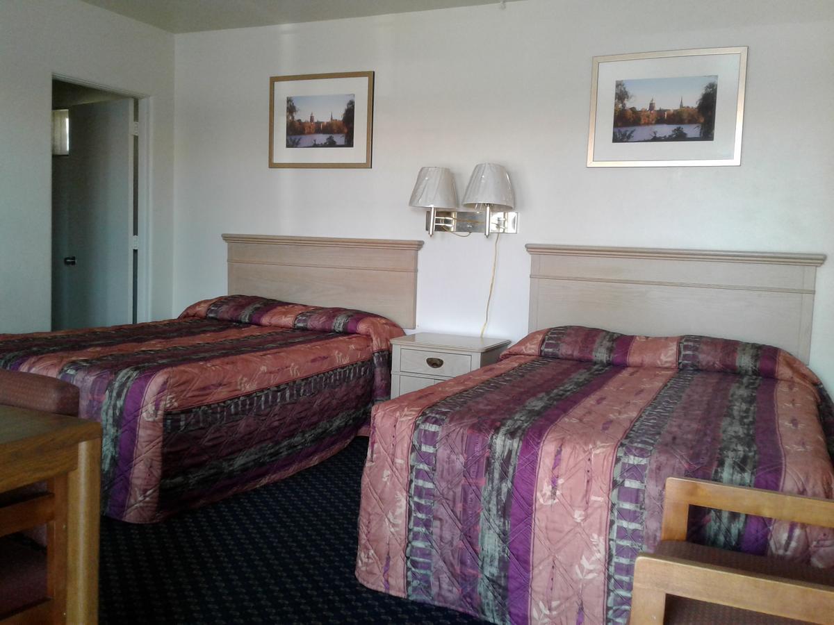 Surrey Motel Отава Екстериор снимка